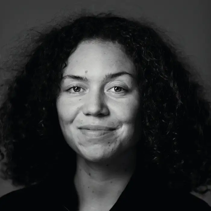 1080x1080 Tone Reumert